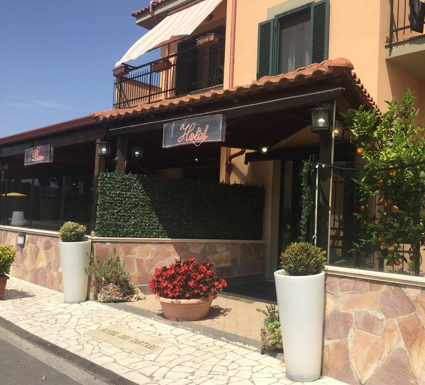 Hotel Dei Tartari Guidonia Esterno foto