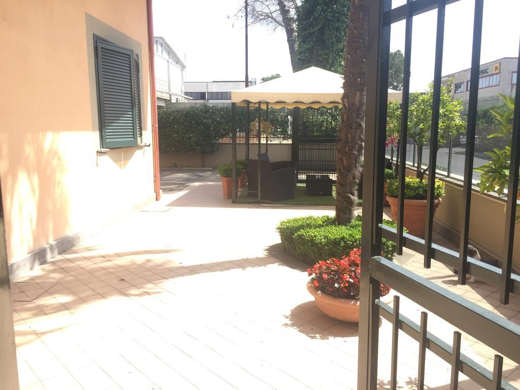 Hotel Dei Tartari Guidonia Esterno foto