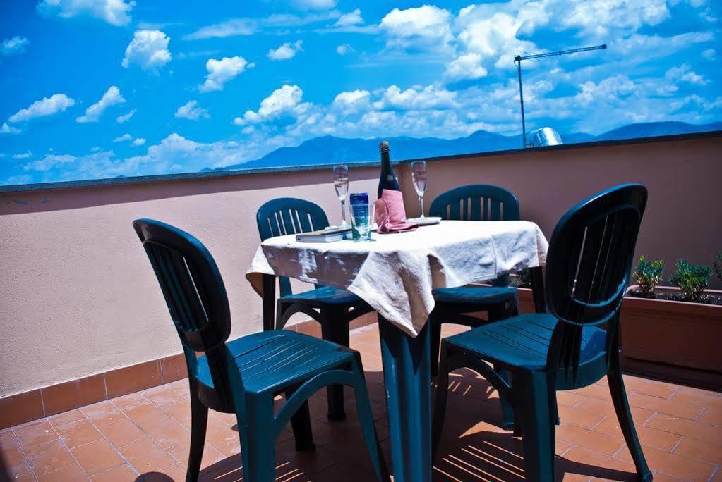 Hotel Dei Tartari Guidonia Esterno foto