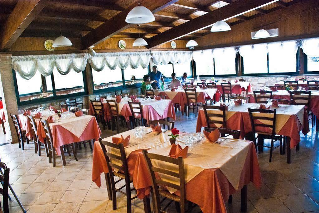 Hotel Dei Tartari Guidonia Esterno foto
